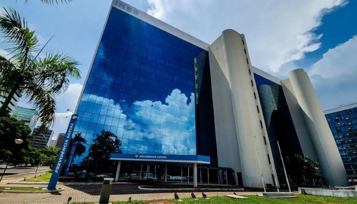 © Rafa Neddermeyer/Agência Brasil INSS vai devolver R$ 292 milhões a aposentados com descontos ilegais